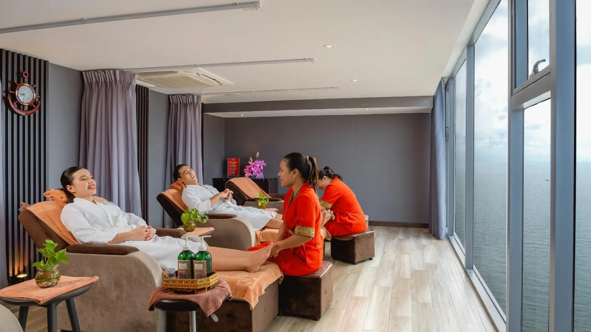 Premier Pearl Hotel Vung Tau 4*,