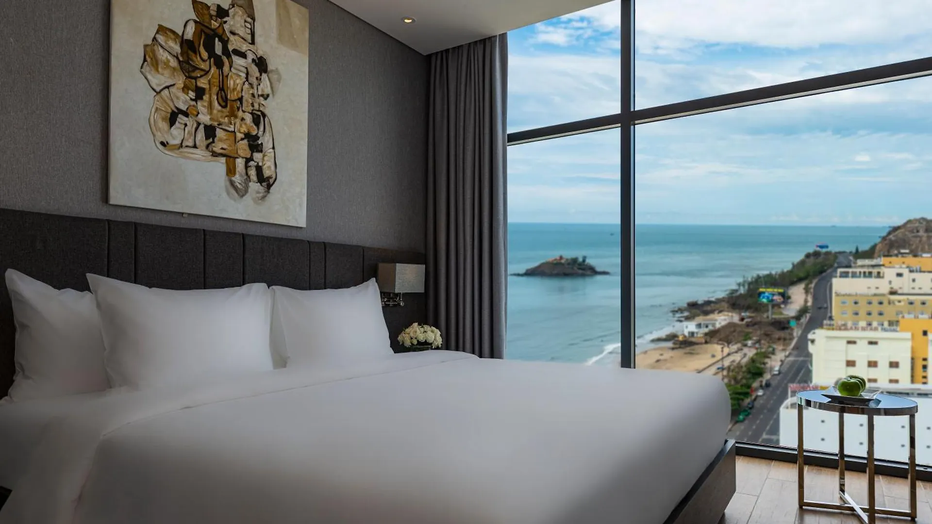 Premier Pearl Hotel Vung Tau 4*,