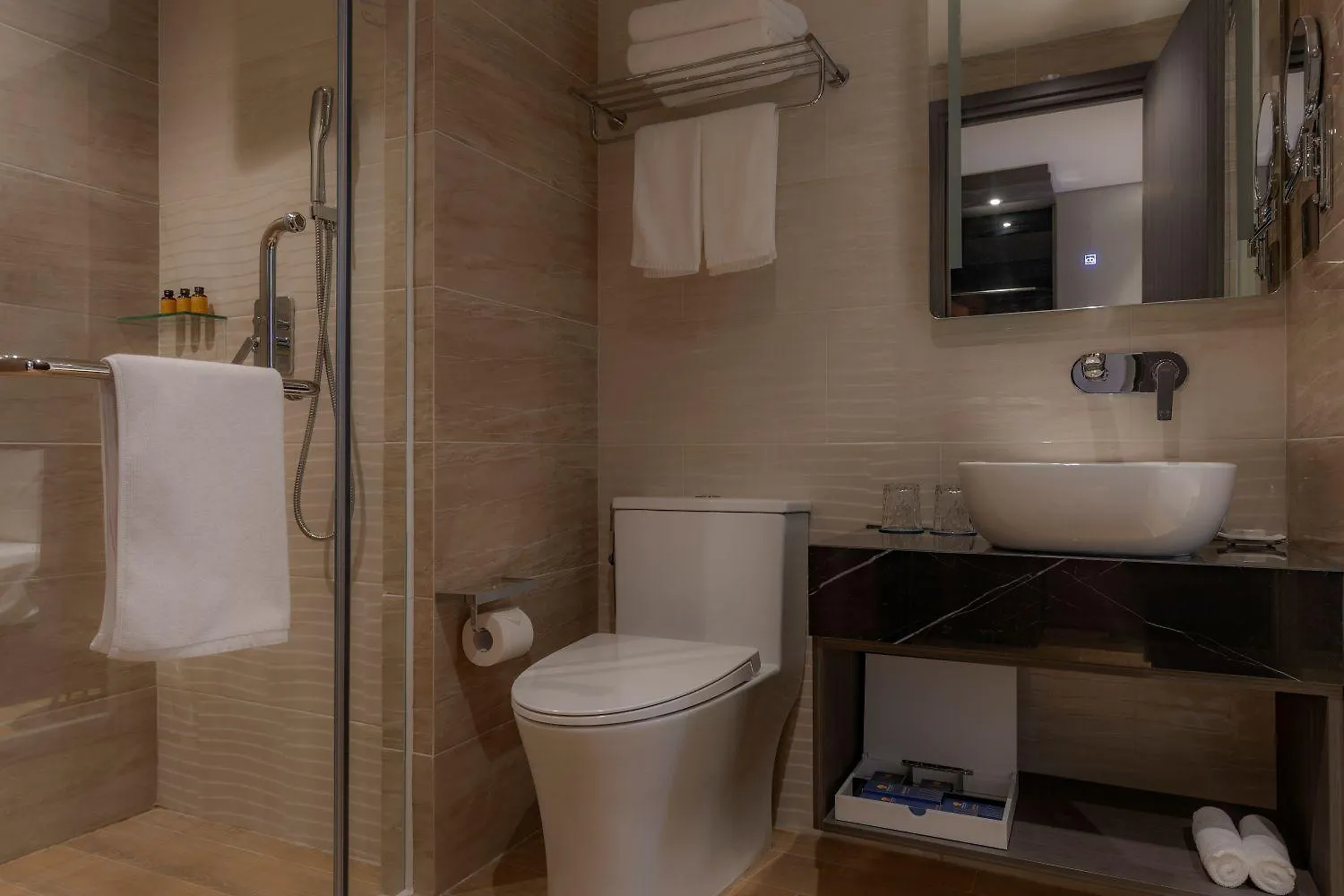 Premier Pearl Hotel Vung Tau 4*,