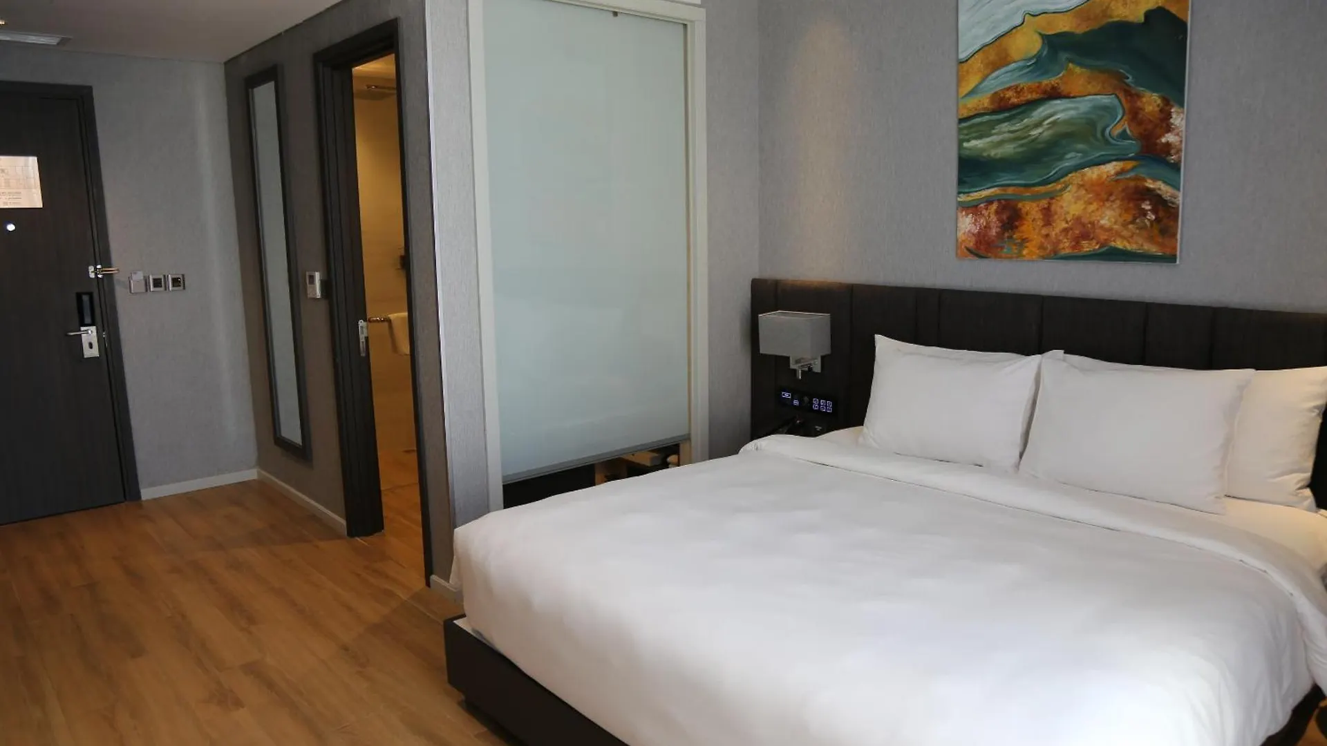 ****  Premier Pearl Hotel Vung Tau Vietnam
